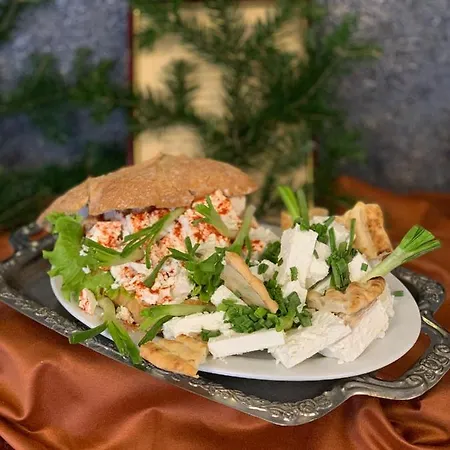 Bor Szálloda Borovec